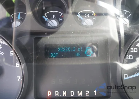 2016 Ford F250 Super Duty z USA, uszkodzony, nr VIN 1FTBF2A65GEA96453